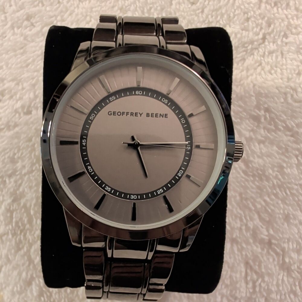 Geoffrey Beene men watch GB8197GU Gunmetal (needs battery)